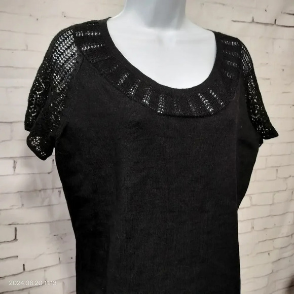 Jones New York Collection Size Medium Black Linen Blend Knit Crochet Sweater - Picture 2 of 7